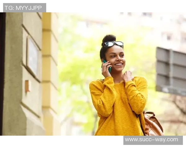 足球解说女球星头像图片展现魅力与风采的精彩瞬间