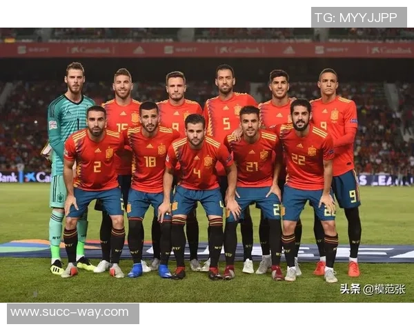 德国足球队最美球星盘点 从俊朗小伙到魅力巨星的风采展示